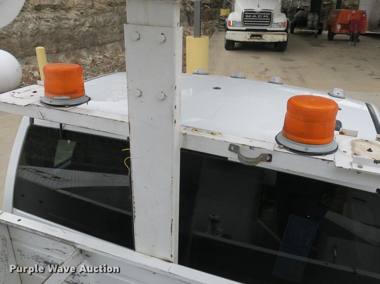 image for item DB8869 2011 Dodge Ram 5500HD bucket truck