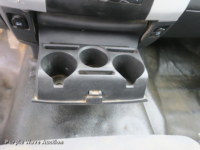 image for item DB8869 2011 Dodge Ram 5500HD bucket truck