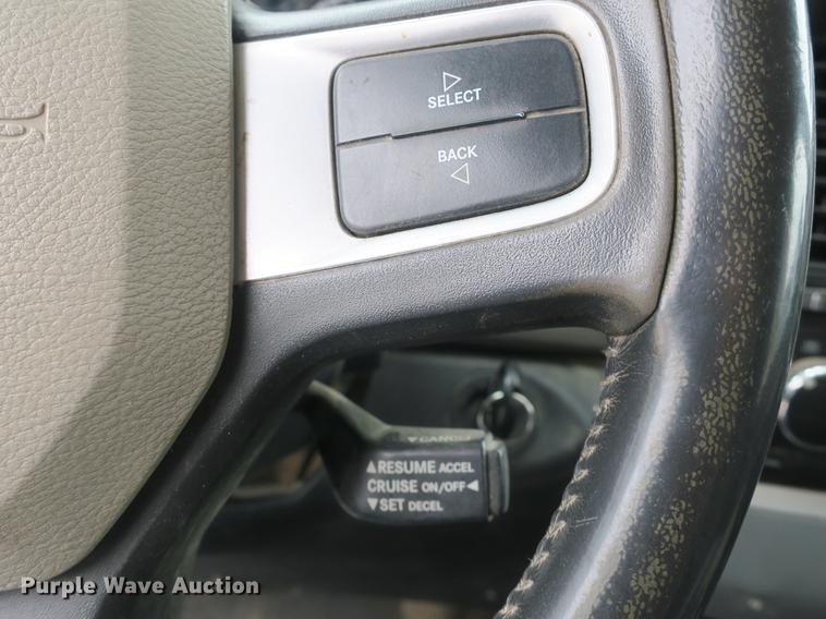 image for item DB8869 2011 Dodge Ram 5500HD bucket truck