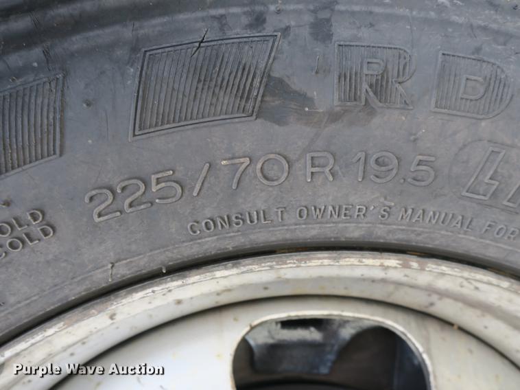 image for item DB8869 2011 Dodge Ram 5500HD bucket truck