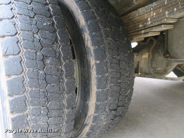 image for item DB8869 2011 Dodge Ram 5500HD bucket truck