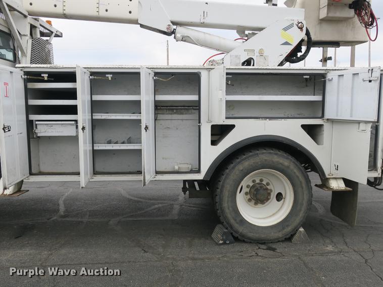image for item DB8870 1998 Freightliner FL80 bucket truck