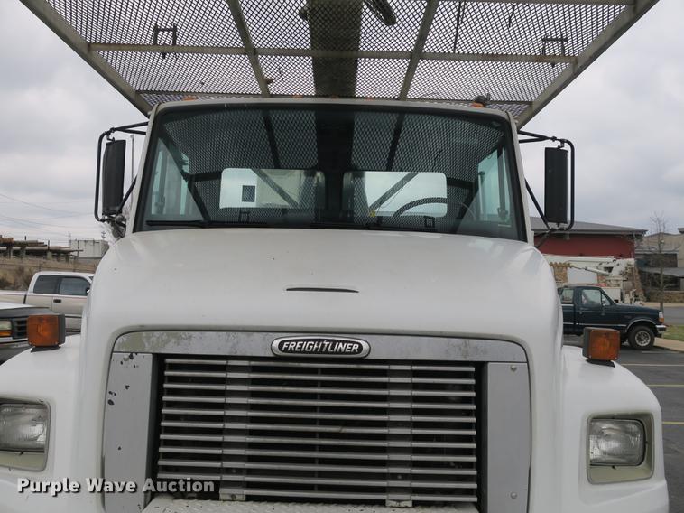 image for item DB8870 1998 Freightliner FL80 bucket truck