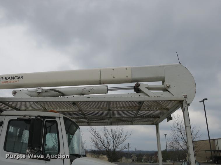 image for item DB8870 1998 Freightliner FL80 bucket truck