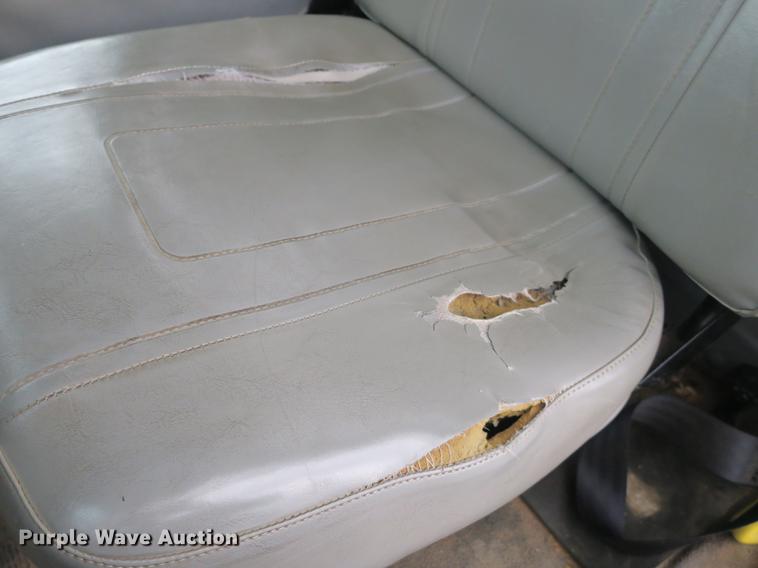 image for item DB8870 1998 Freightliner FL80 bucket truck