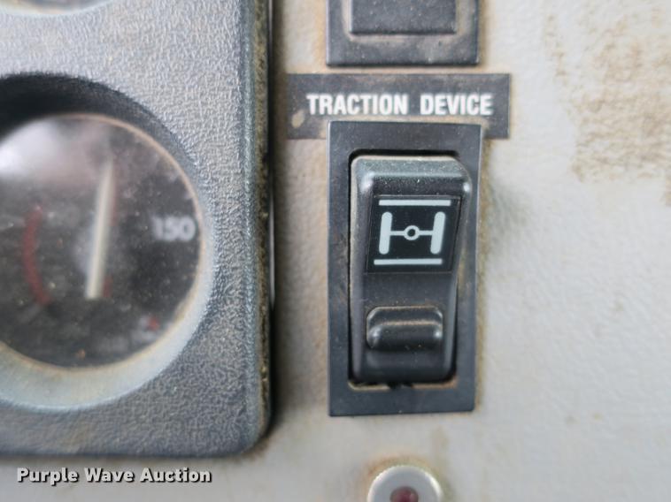 image for item DB8870 1998 Freightliner FL80 bucket truck