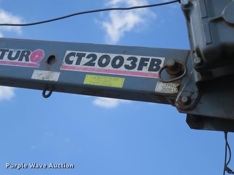 image for item DB8872 2002 Ford F550 Super Duty SuperCab utility truck with crane