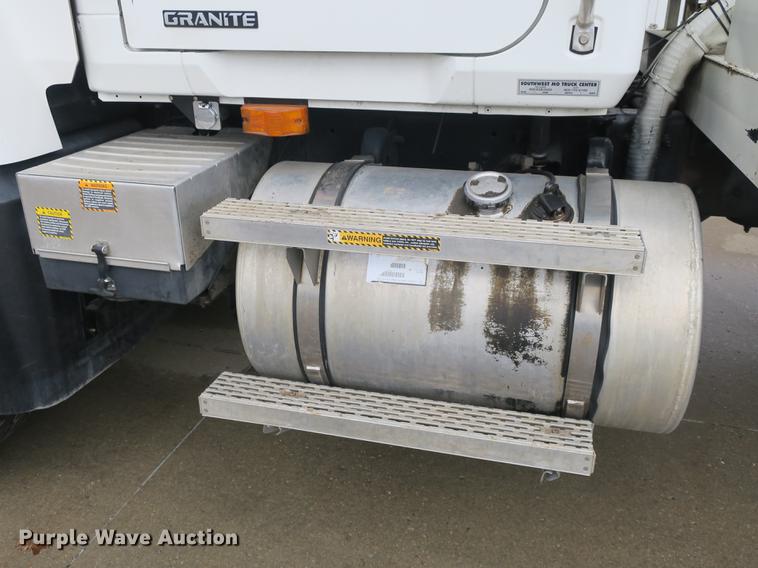 image for item DB8873 2007 Mack Granite CV713 digger derrick truck