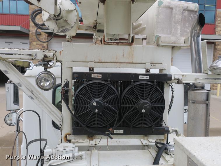 image for item DB8873 2007 Mack Granite CV713 digger derrick truck