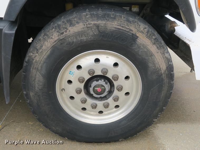 image for item DB8873 2007 Mack Granite CV713 digger derrick truck