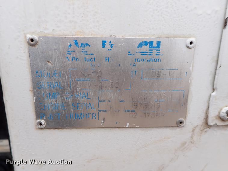 image for item DC1346 2012 Volvo VHD hydrovac truck