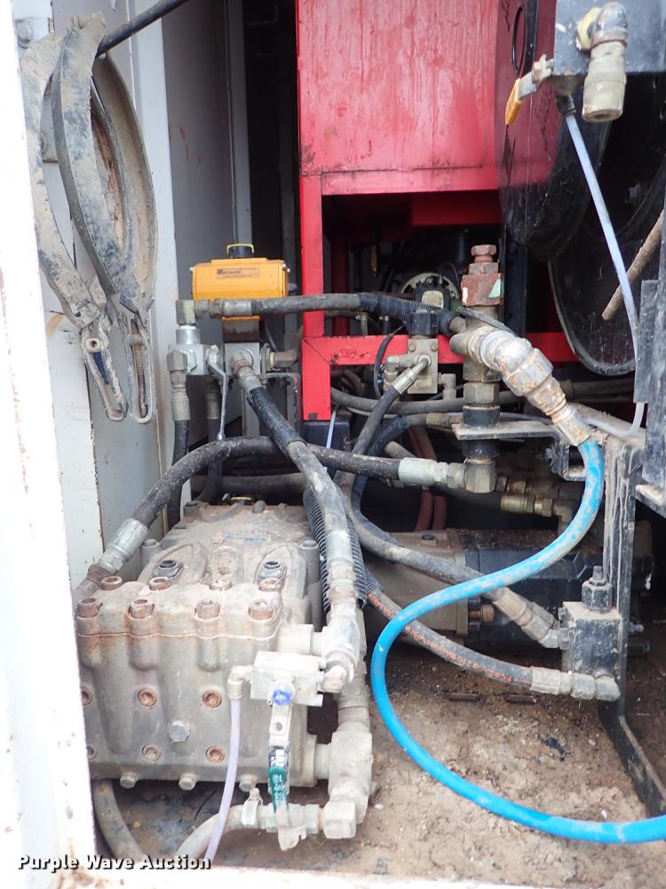 image for item DC1347 2007 Volvo VHD hydrovac truck