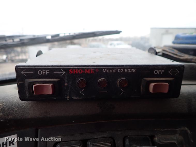 image for item DC1347 2007 Volvo VHD hydrovac truck