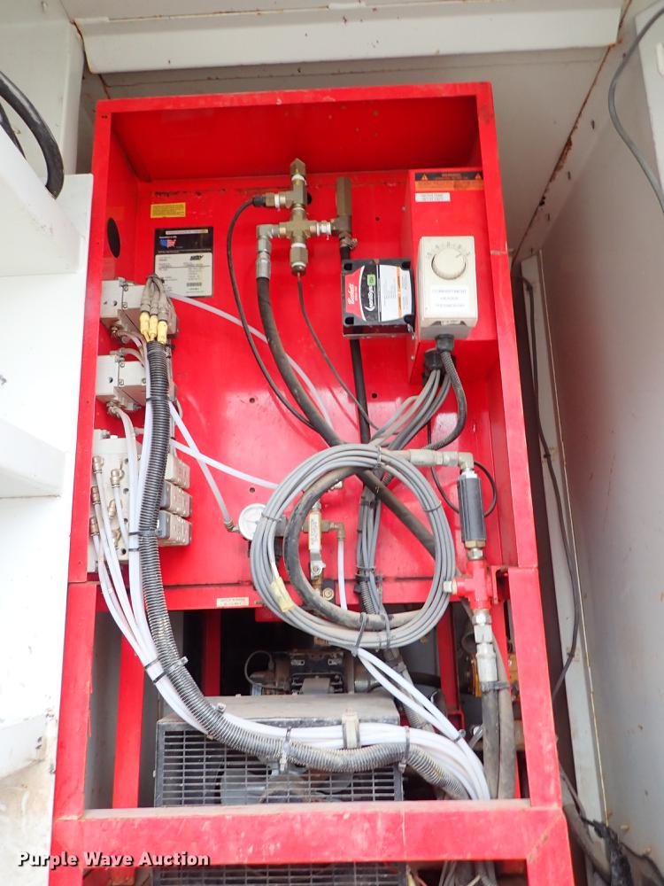 image for item DC1348 2011 Volvo VHD hydrovac truck