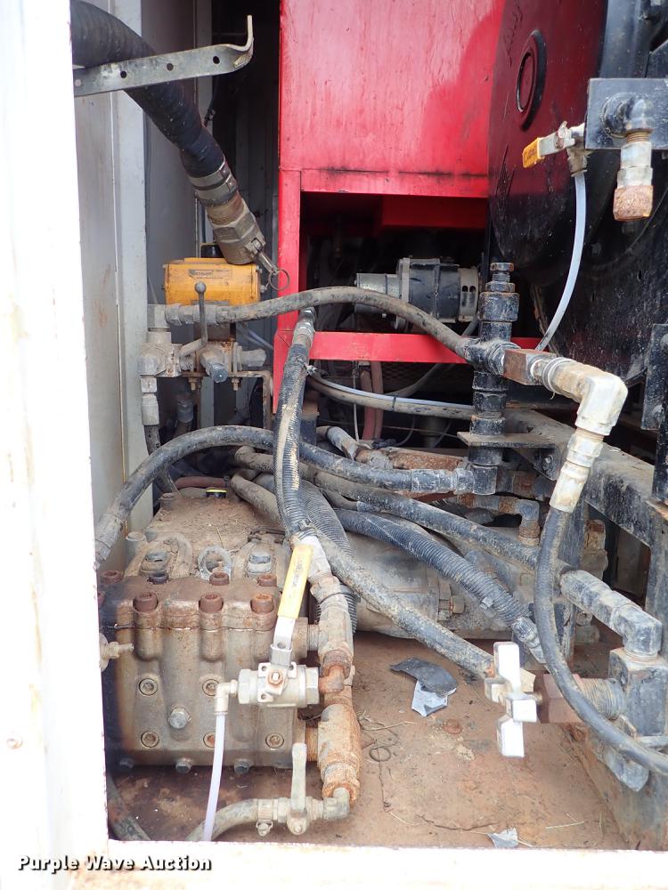 image for item DC1348 2011 Volvo VHD hydrovac truck