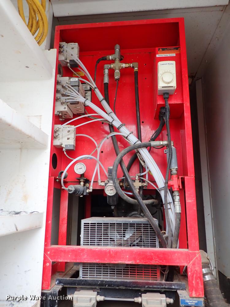 image for item DC1349 2008 Volvo VHD hydrovac truck