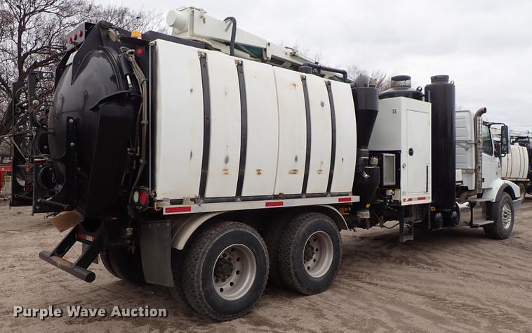 image for item DC1350 2012 Volvo VHD hydrovac truck