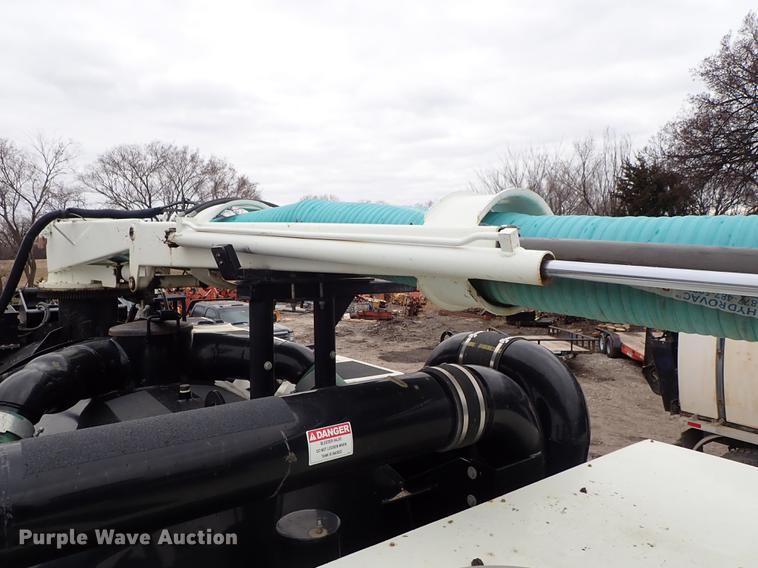 image for item DC1350 2012 Volvo VHD hydrovac truck