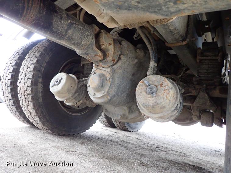 image for item DC1350 2012 Volvo VHD hydrovac truck