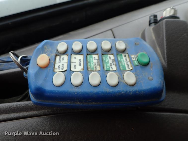 image for item DC1350 2012 Volvo VHD hydrovac truck