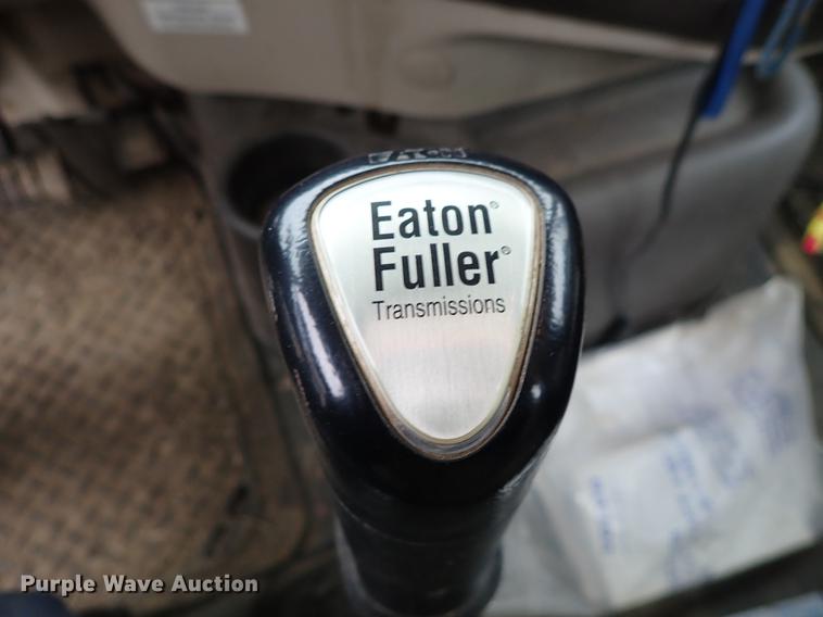 image for item DC1350 2012 Volvo VHD hydrovac truck