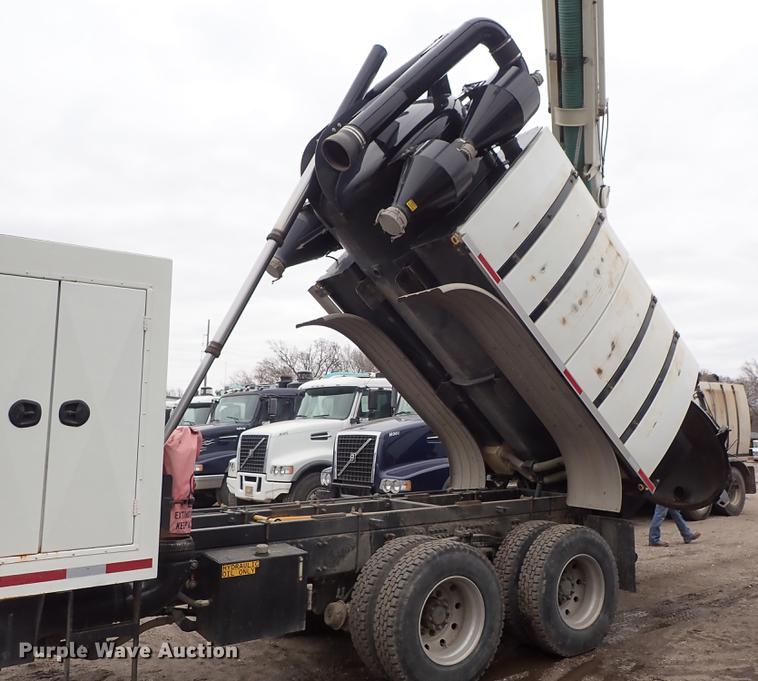 image for item DC1350 2012 Volvo VHD hydrovac truck