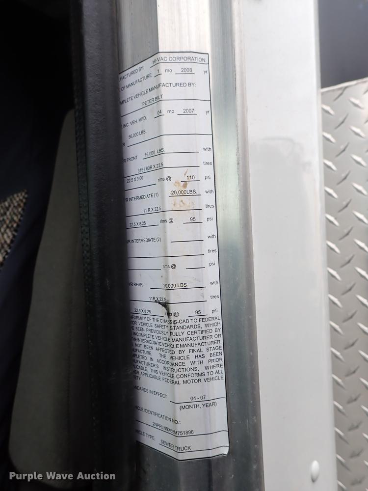 image for item DC1351 2008 Peterbilt 340 hydrovac truck