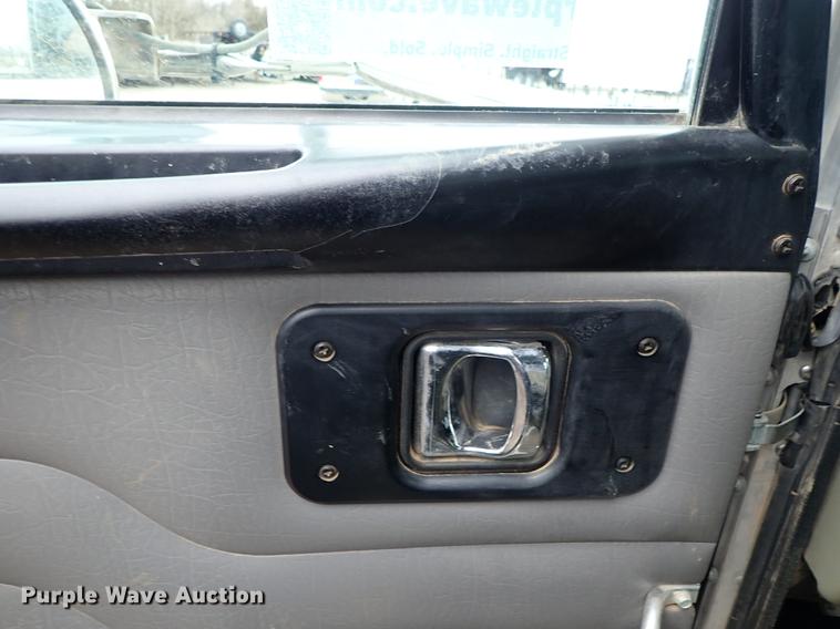 image for item DC1351 2008 Peterbilt 340 hydrovac truck