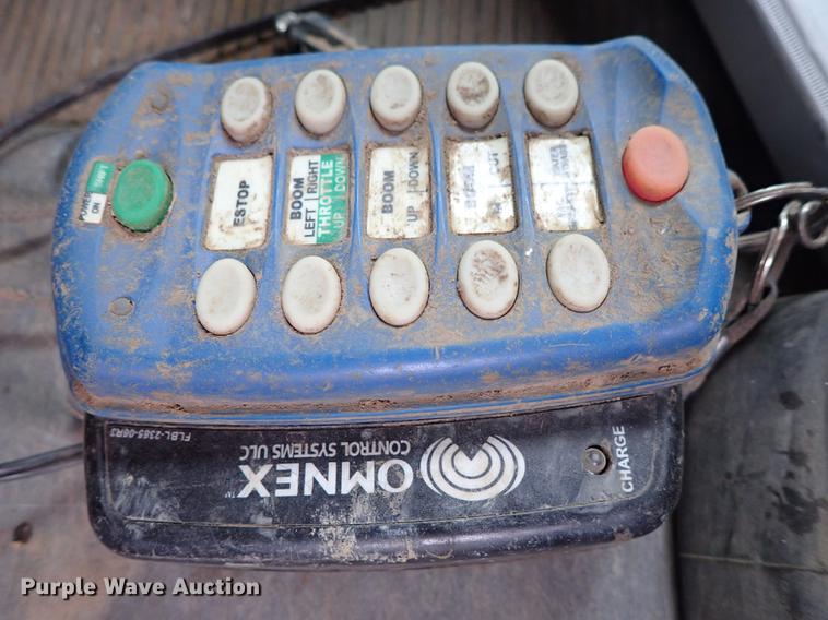 image for item DC1351 2008 Peterbilt 340 hydrovac truck