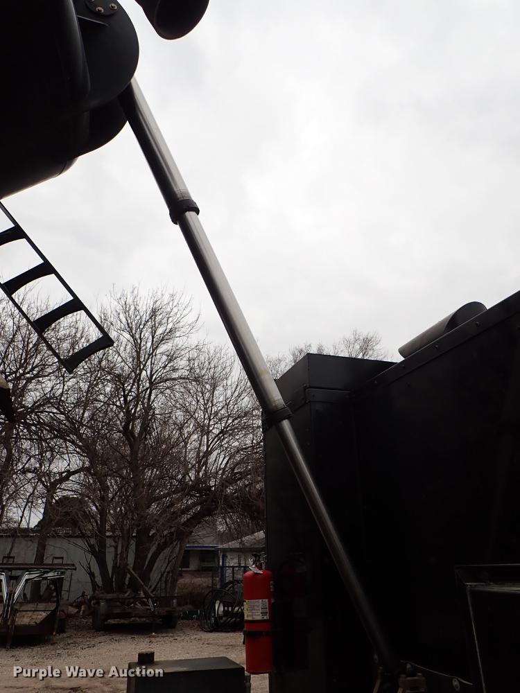 image for item DC1351 2008 Peterbilt 340 hydrovac truck