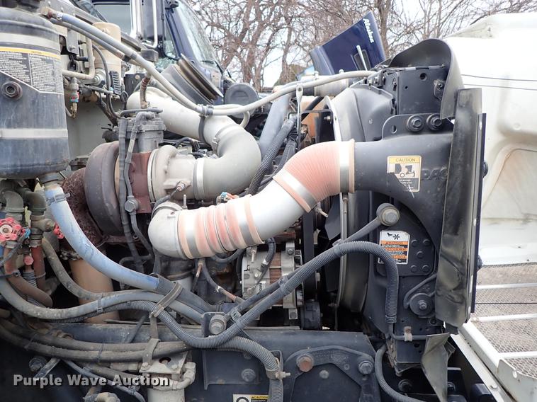 image for item DC1351 2008 Peterbilt 340 hydrovac truck