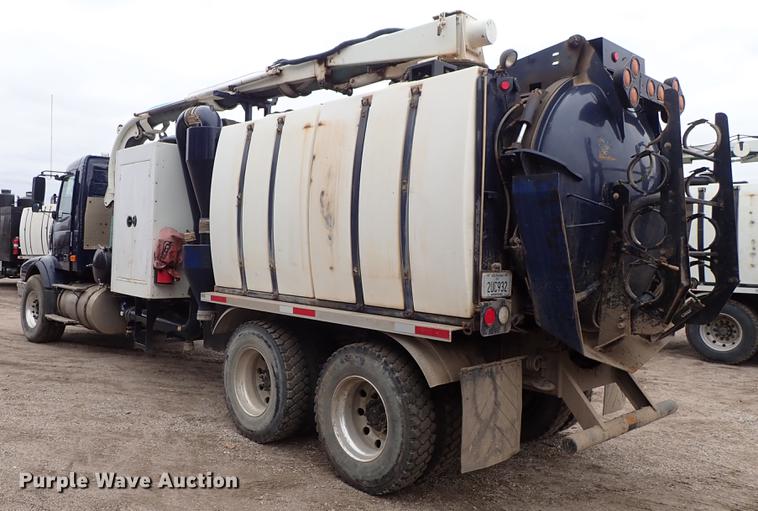 image for item DC1352 2008 Volvo VHD hydrovac truck