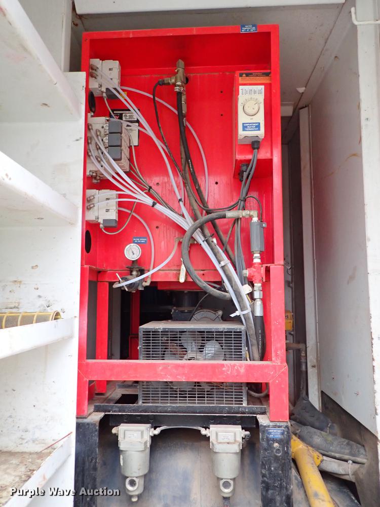 image for item DC1352 2008 Volvo VHD hydrovac truck