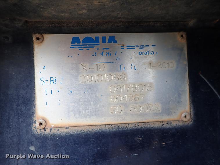 image for item DC1352 2008 Volvo VHD hydrovac truck