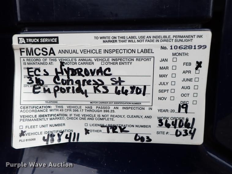 image for item DC1352 2008 Volvo VHD hydrovac truck