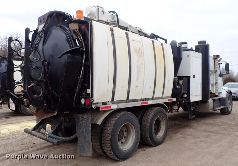 image for item DC1353 2011 Volvo VHD hydrovac truck