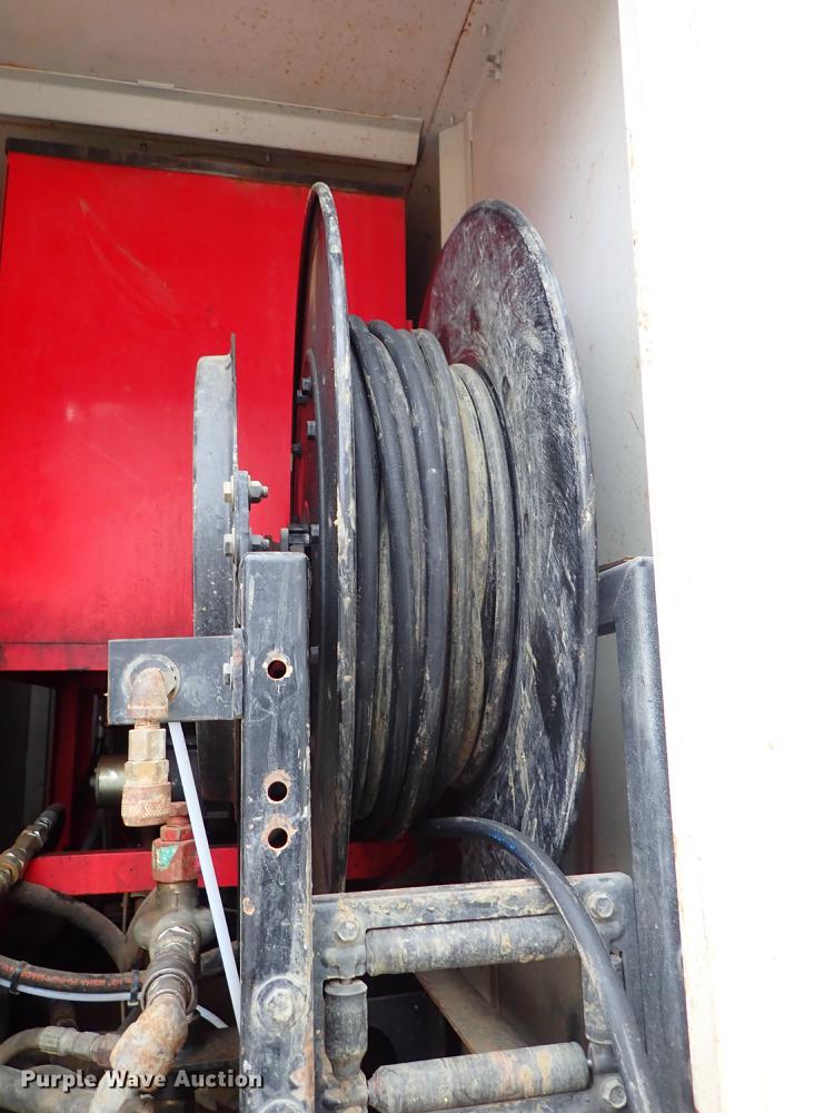 image for item DC1353 2011 Volvo VHD hydrovac truck