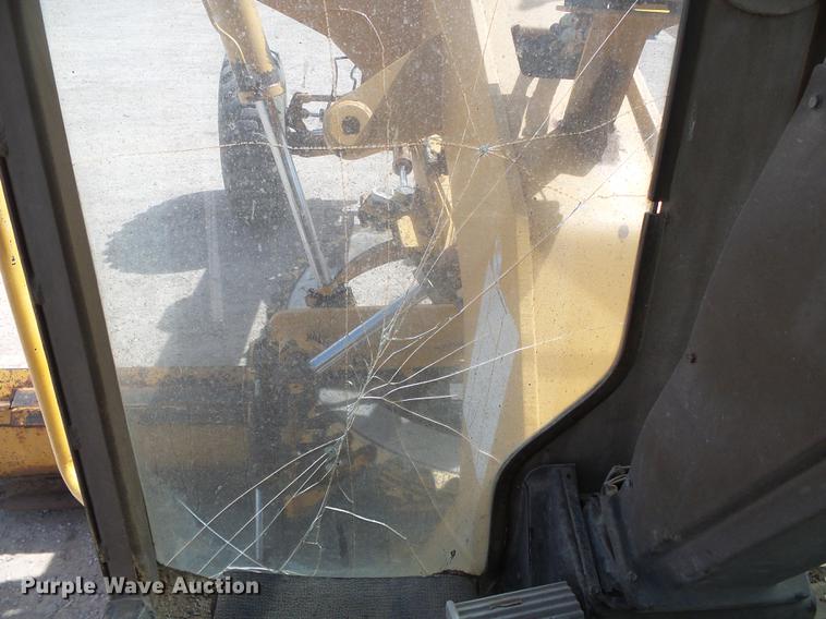 image for item DC5244 1988 Champion 740A motor grader