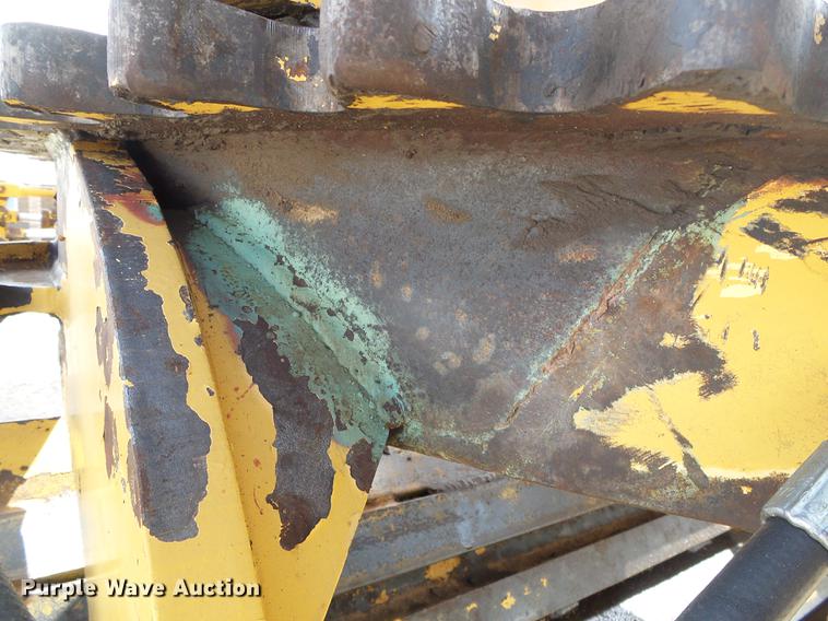 image for item DC5244 1988 Champion 740A motor grader