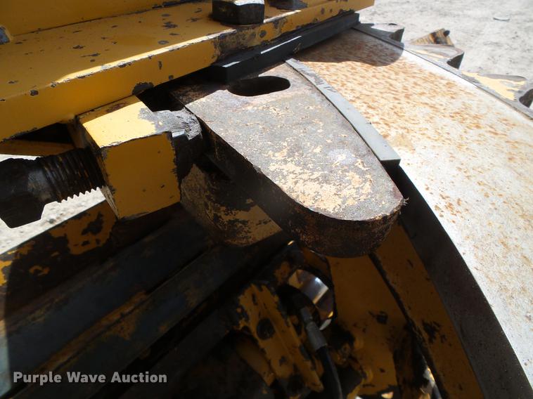 image for item DC5244 1988 Champion 740A motor grader