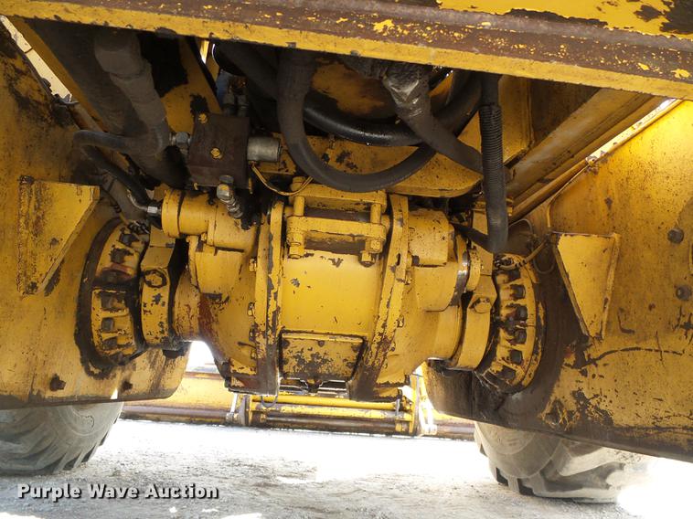 image for item DC5244 1988 Champion 740A motor grader