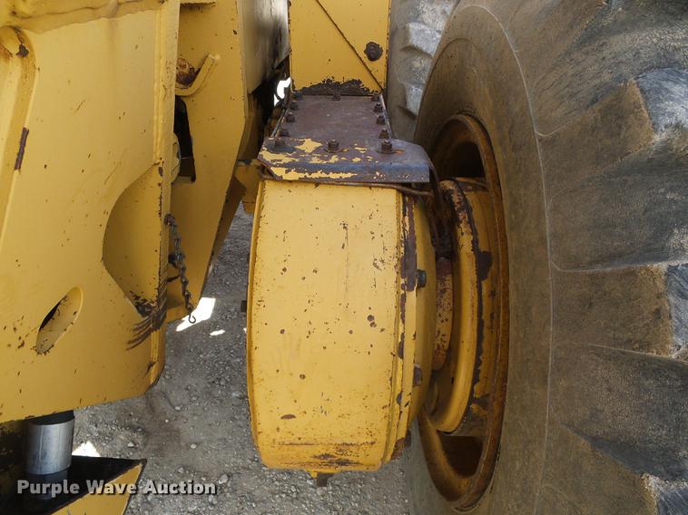 image for item DC5244 1988 Champion 740A motor grader