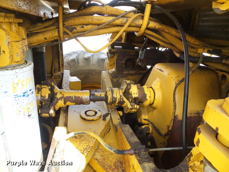 image for item DC5244 1988 Champion 740A motor grader