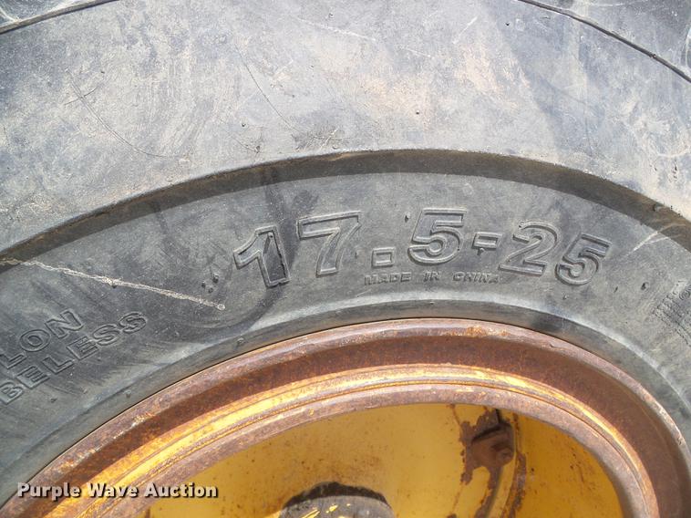 image for item DC5244 1988 Champion 740A motor grader