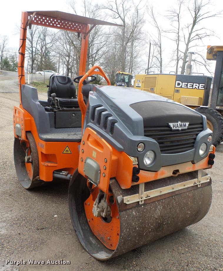 image for item DD2309 2009 Hamm HD13 double drum roller