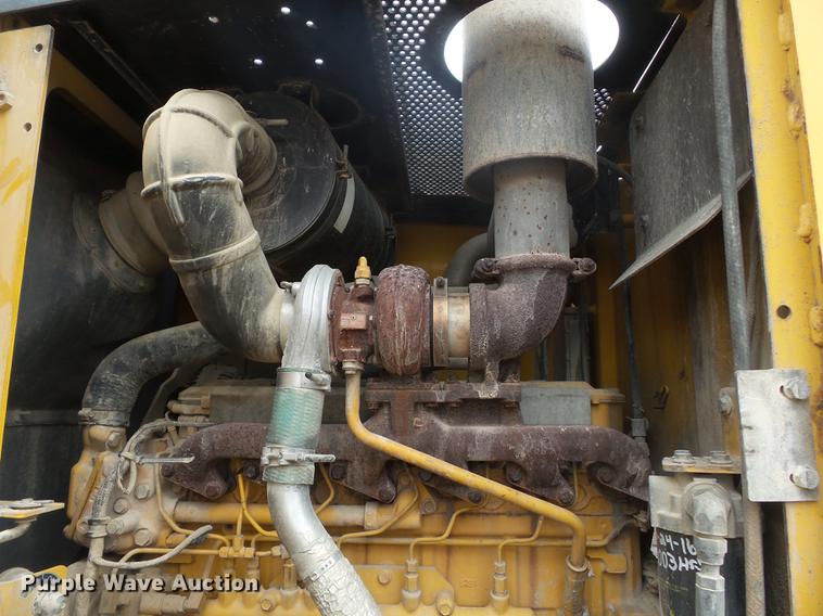image for item DD2310 2005 John Deere 670D motor grader