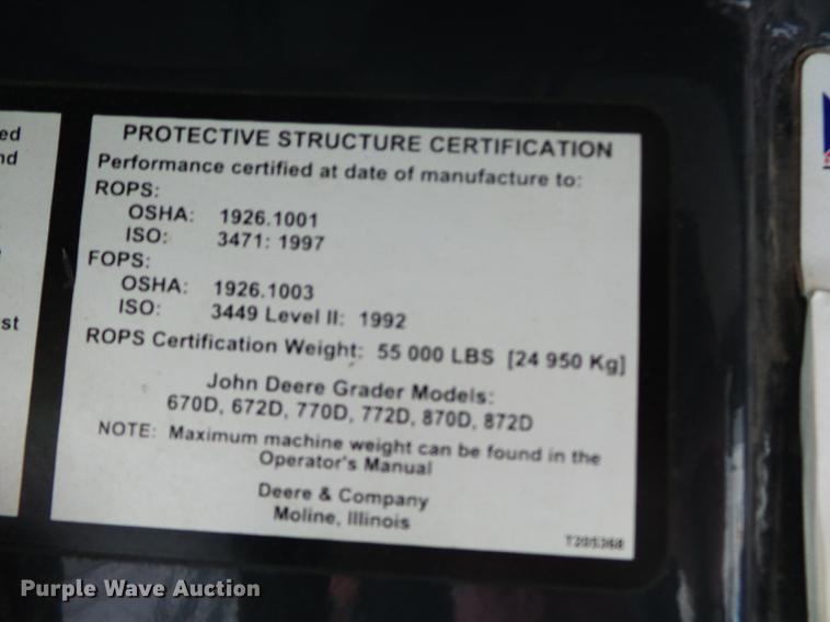 image for item DD2310 2005 John Deere 670D motor grader