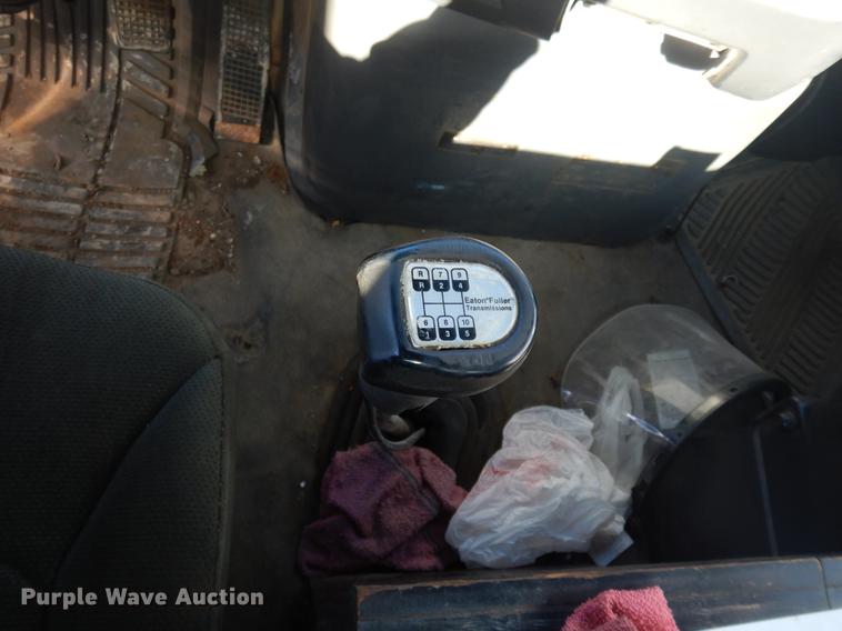 image for item DD3616 1996 Ford LT9000 flatbed water truck