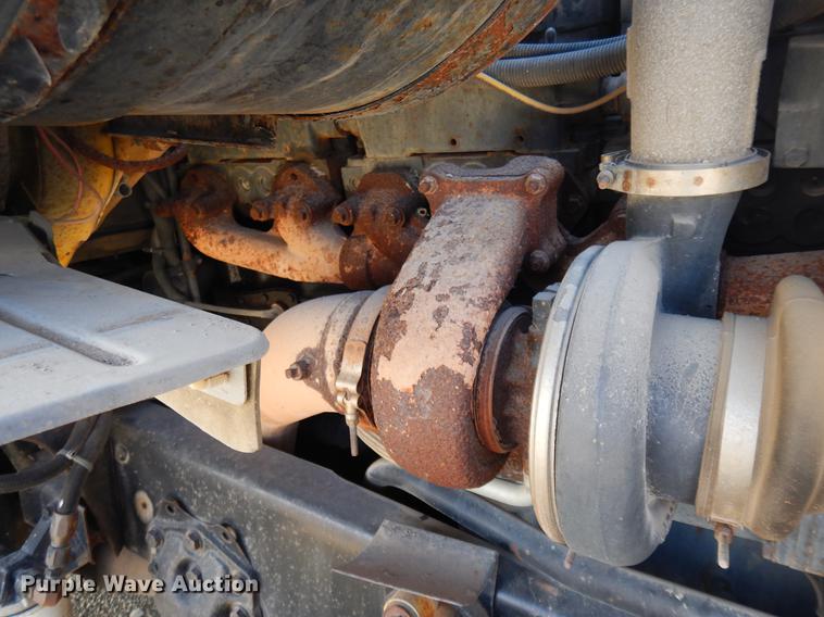 image for item DD3616 1996 Ford LT9000 flatbed water truck