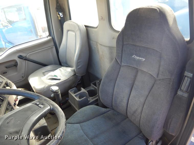 image for item DD3617 2006 Sterling L-Line pump truck